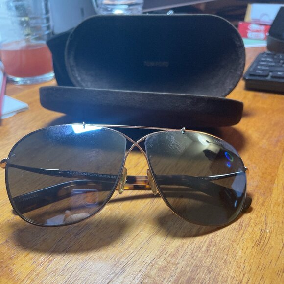 Tom Ford April TF393 28X Gold Aviator Sunglasses - Picture 1 of 1